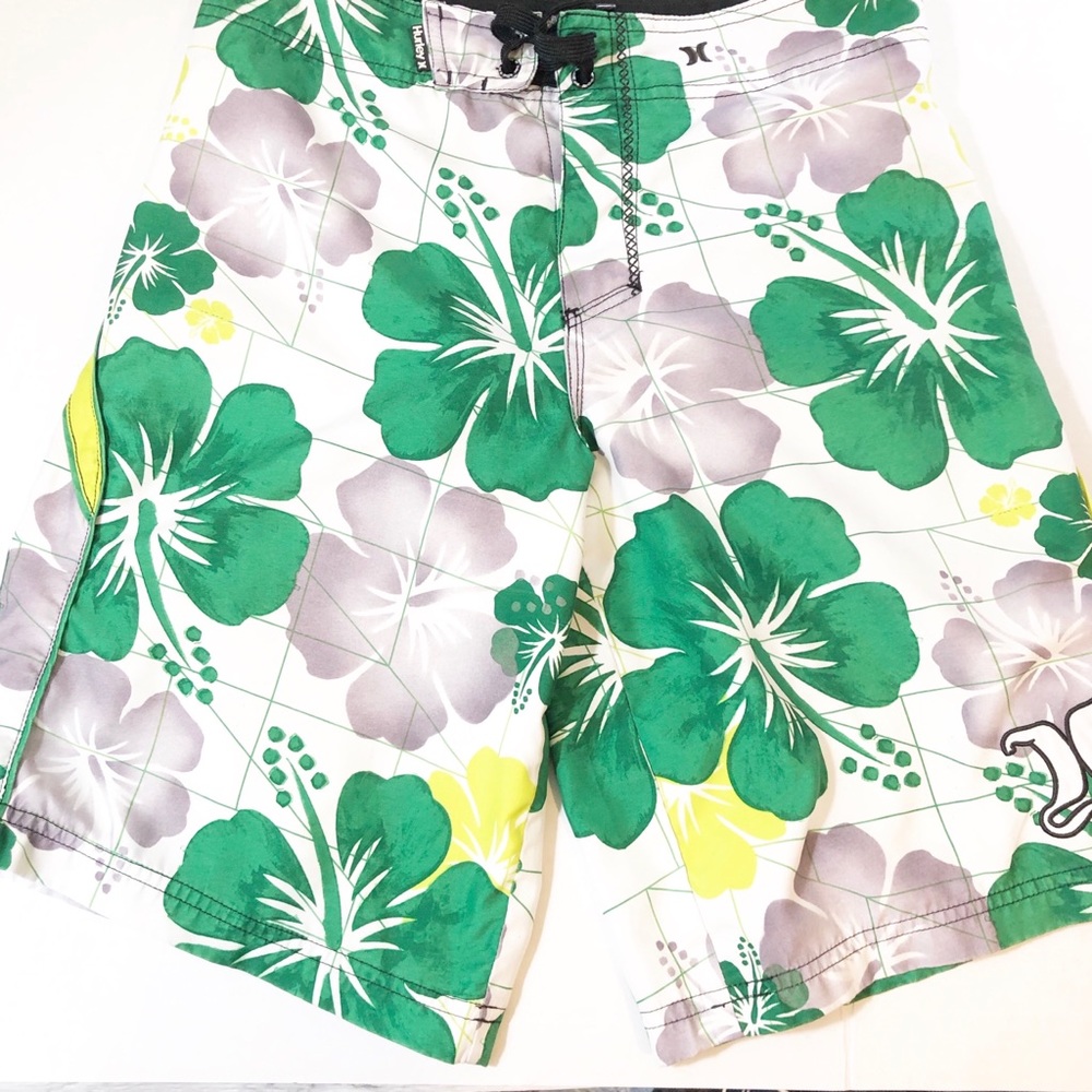 ✔️Boys Hurley swim trunks sz 14